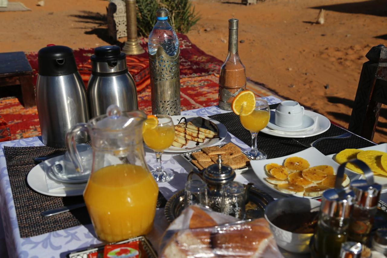 Merzouga Traditional Tents With Heating Hotel Exterior photo